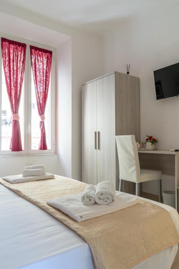 Le Stanze Dei Poeti E Del Vino Hotel La Spezia Ngoại thất bức ảnh